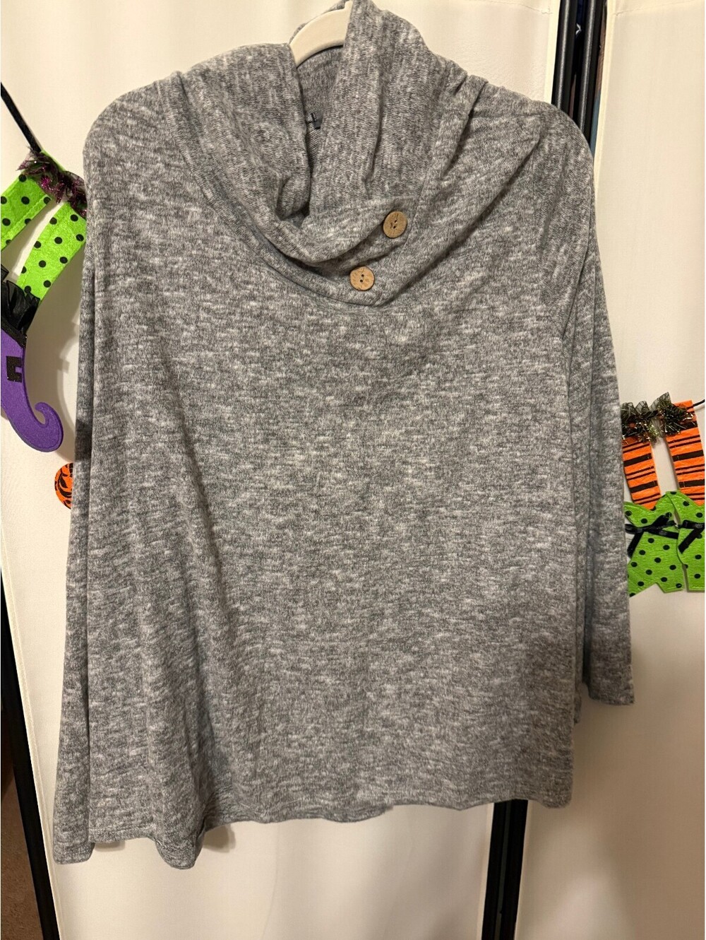 NWOT Gray Chris & Carol Top Size 3X